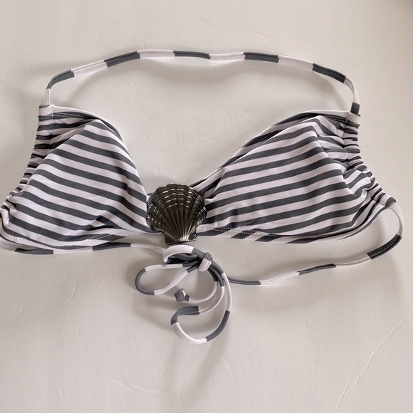 Hobie Gray and white stripped bandeau halter bikini TOP ONLY, Size M - Picture 4 of 7
